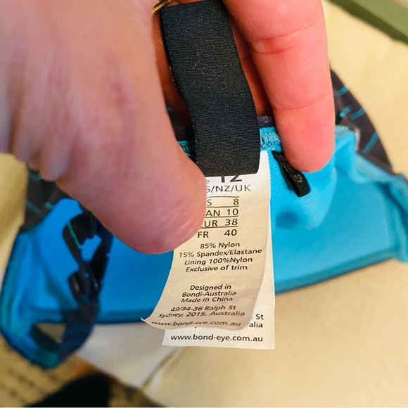 Niptuck Swim Sorrento Stripe Joanne One-Piece Navy Aqua Size 8 - Picture 7 of 7